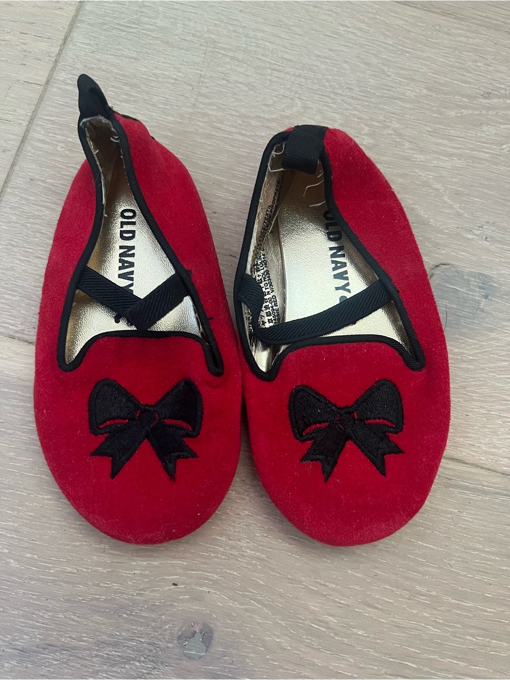 Old Navy Red and Black Bow Girls Ballet Flats